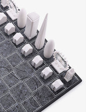 Load image into Gallery viewer, Skyline Chess London Wooden Chess Set - 
