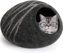 Load image into Gallery viewer, MEOWFIA Premium Felt Cat Bed Cave (Medium) - Handmade 100% Merino Wool Bed - 
