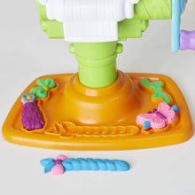Load image into Gallery viewer, Play-Doh Buzz &#39;n Cut Fuzzy Pumper Barber Shop Toy - 
