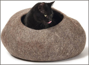 Twin Critters - Handcrafted Cat Cave Bed (Large) I Ecofriendly Cat Cave I Felted from 100% Natural Merino Wool - 