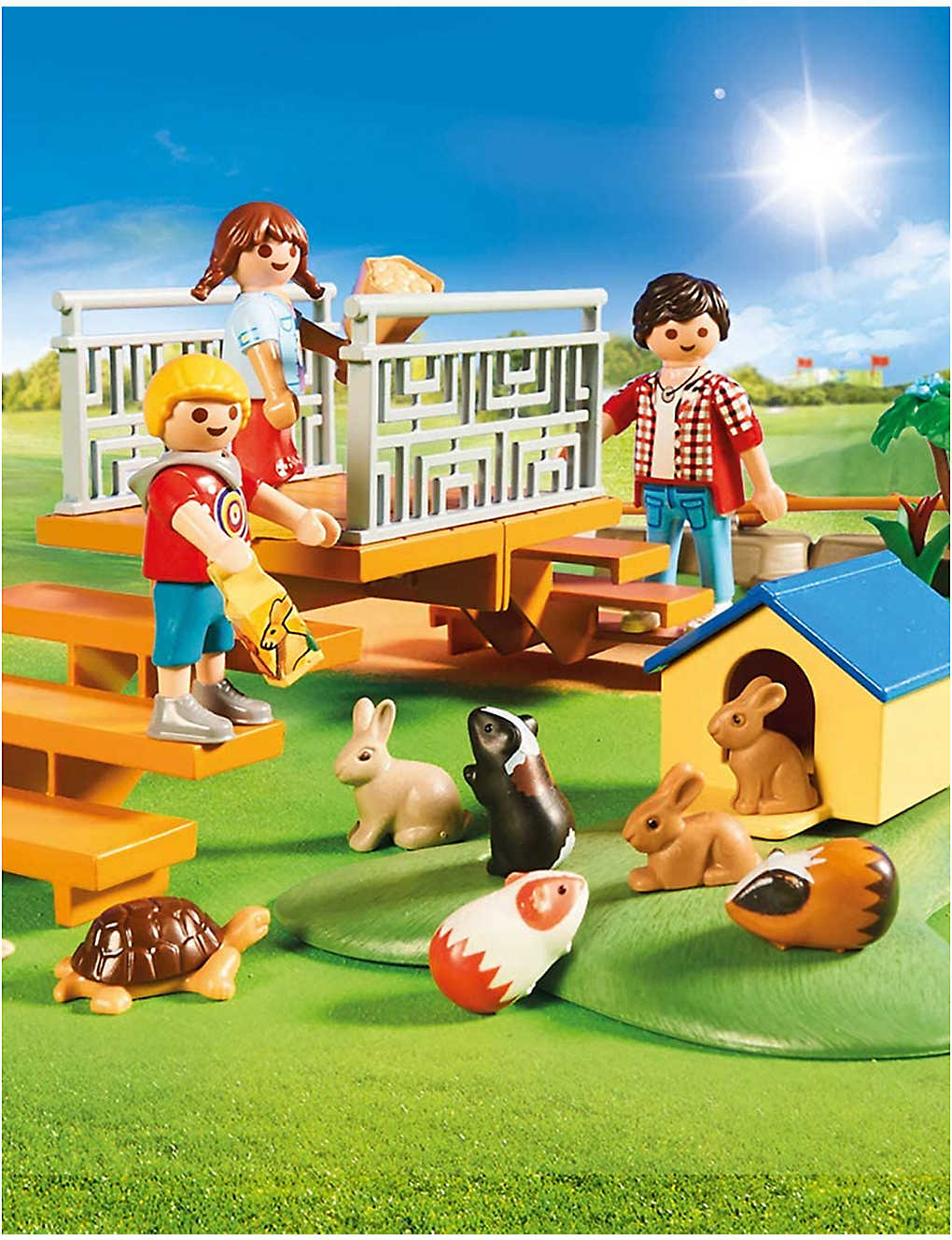 Playmobil 70342 Family Fun Petting Zoo