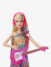 Load image into Gallery viewer, Barbie Malibu Roberts Barbie Doll Figure 30.6cm - 
